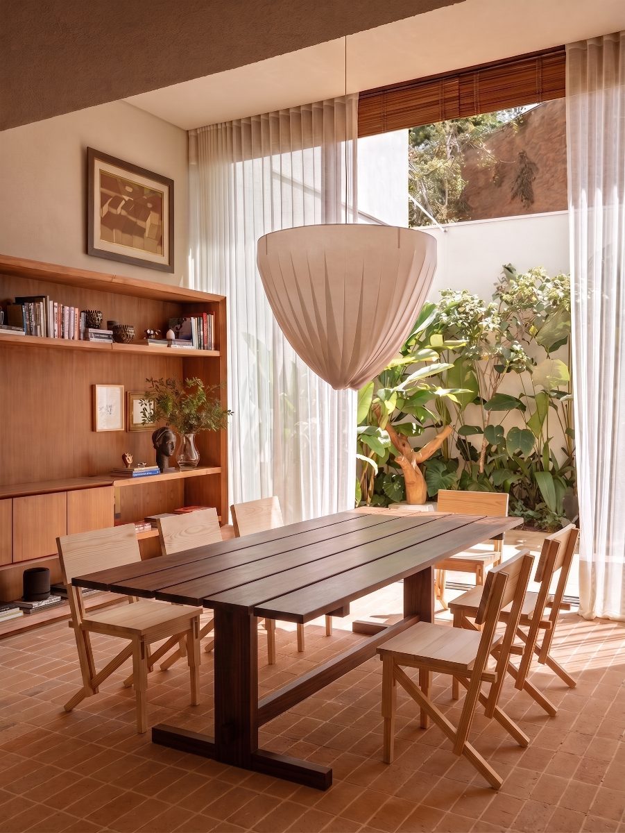 Gatto com mesa Trestle